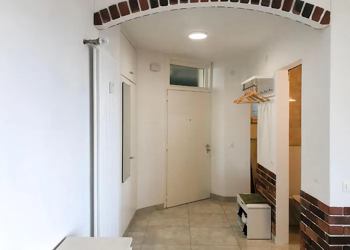 Residenza Monte Bre - Apt-002 Haus1 By Interhome