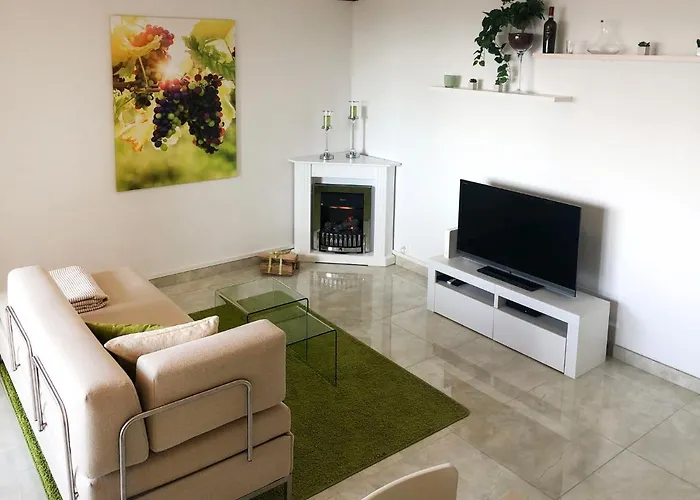 Residenza Monte Bre - Apt-002 Haus1 By Interhome Lägenhet